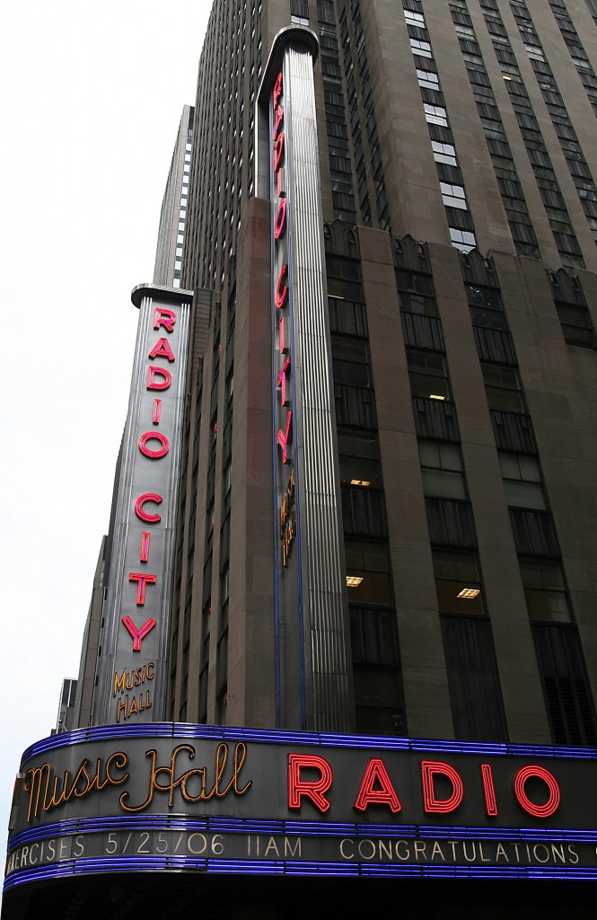 RADIO-CITY