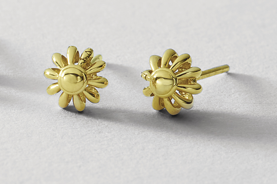 18k-gold-caviar-icon-collection-stud-earrings